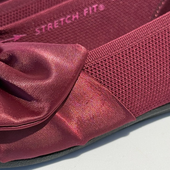 Skechers Women’s Cleo Point Classy Flats with Bowl Size 6 Burgundy/Dark Red - Picture 5 of 9